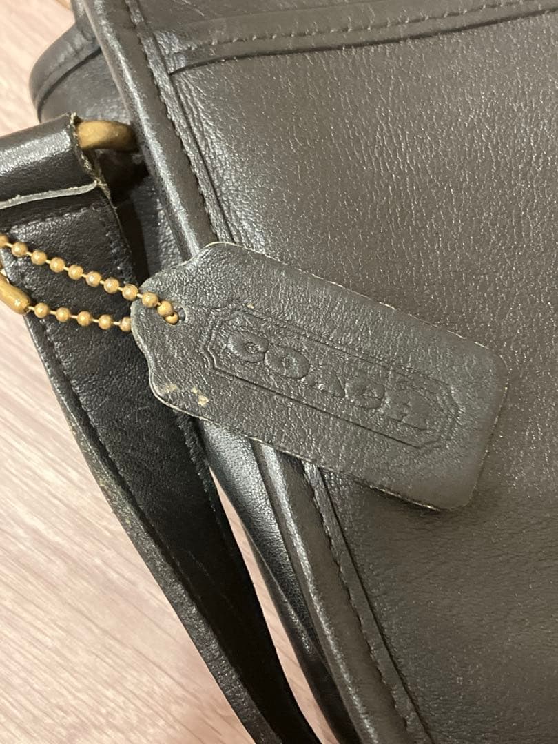 COACHオールドコーチ　ショルダーバッグ　ターンロック　ブラック