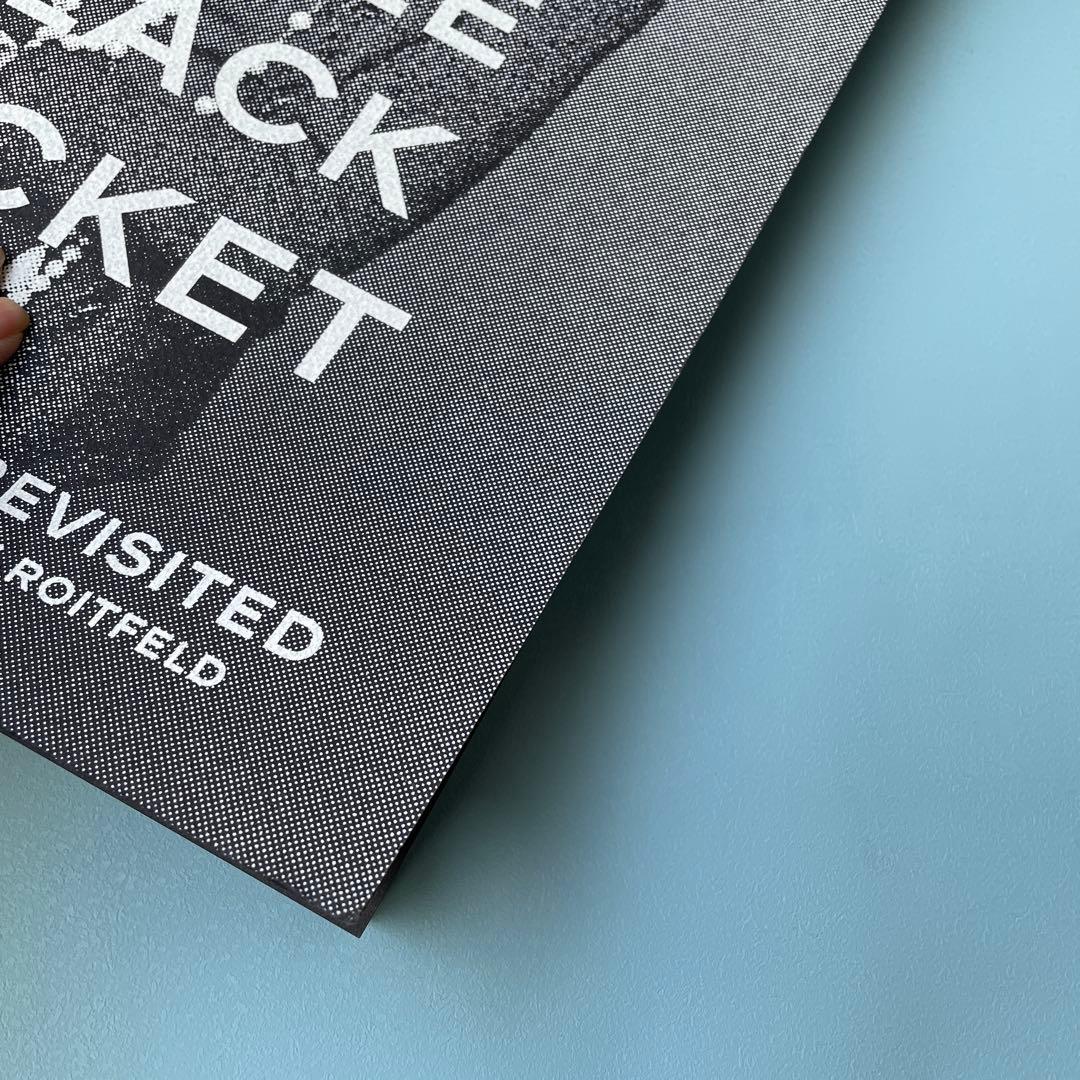 The Little Black Jacket 写真集 シャネル