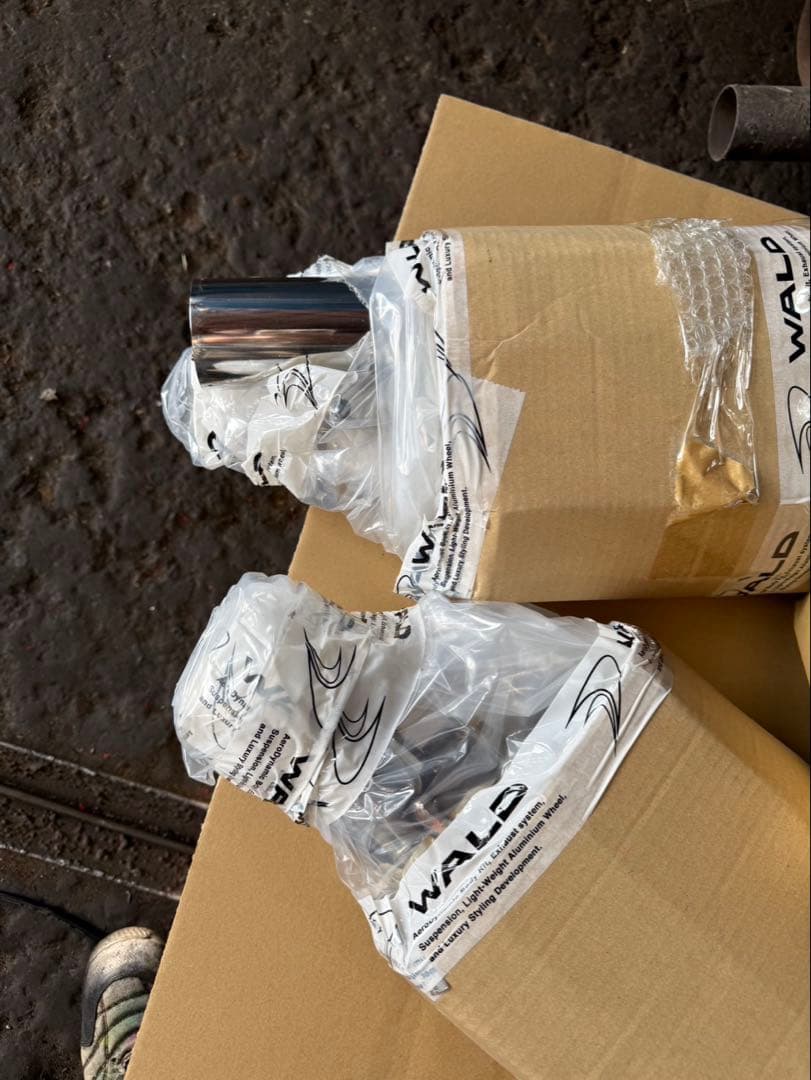 WALD EXECUTIVE LINE DTMスポーツマフラー