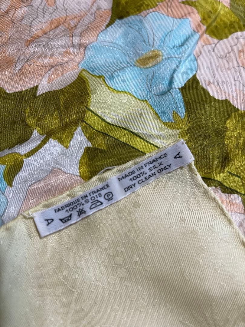 HERMES エルメス　スカーフ　カレ90