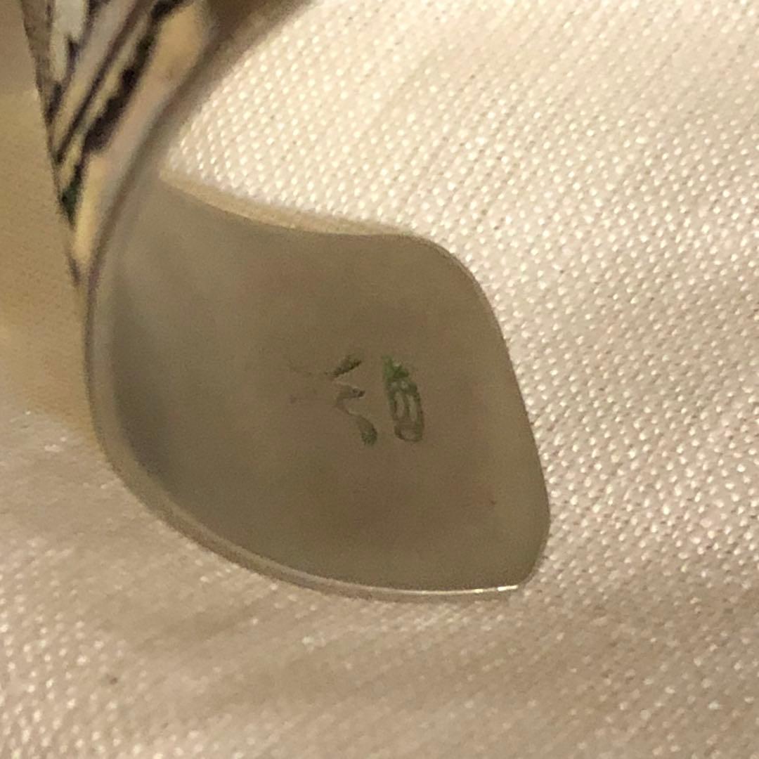 専用　ナバホ族　インディアンジュエリーシルバーバングル　ホワイトバッファロー