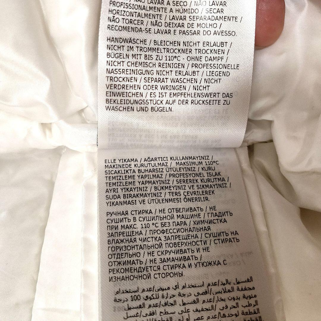 MONCLER 付属品有り！真っ白で可愛い！レア色！モンクレール　ダウン ベスト