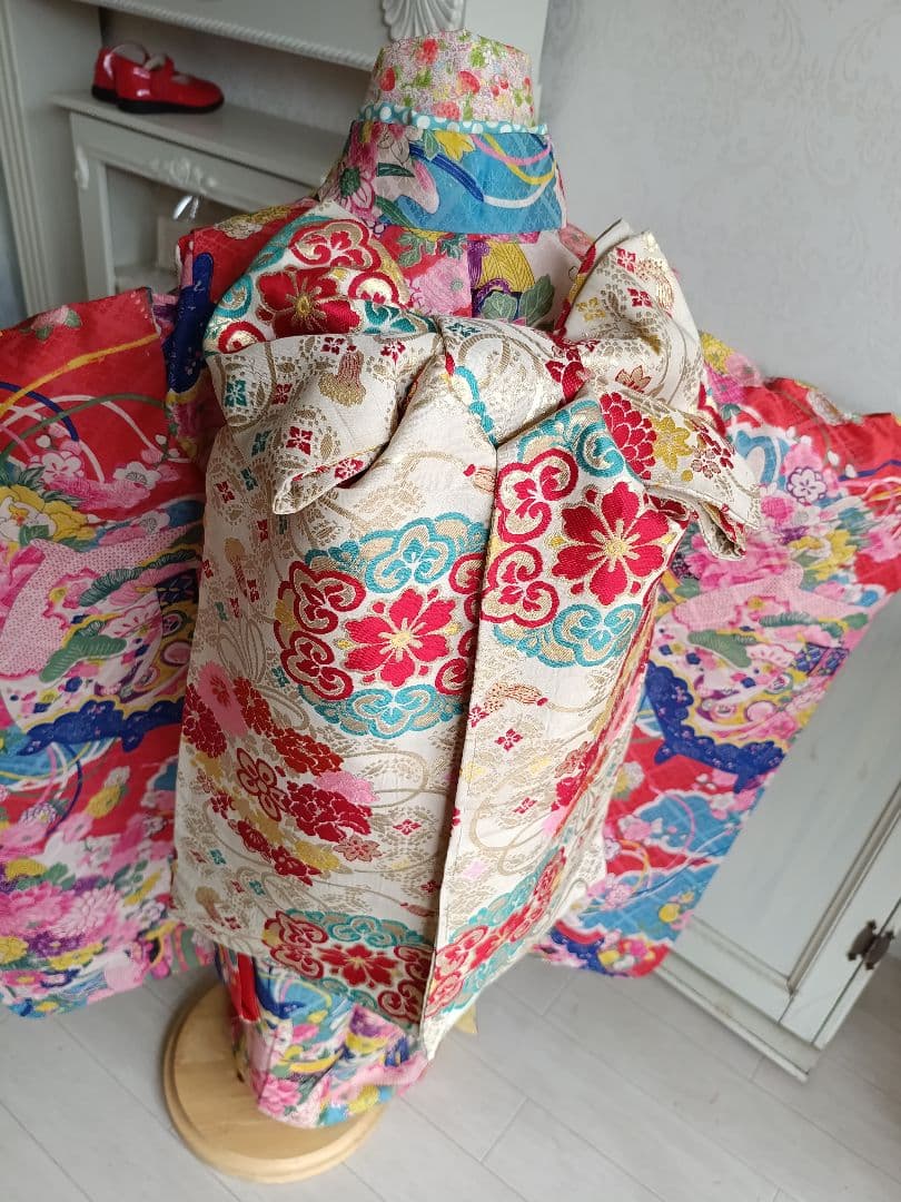 専用です☆アンティークカラフル模様の着物