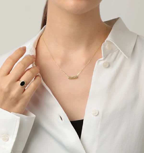 【新品未使用】K18ゴールド 透かし模様 ネックレスチャーム