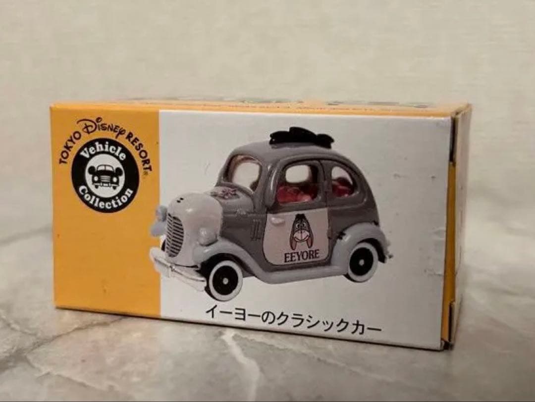 【激レア新品】イーヨーのクラシックカー トミカ ディズニーリゾート限定 絶版
