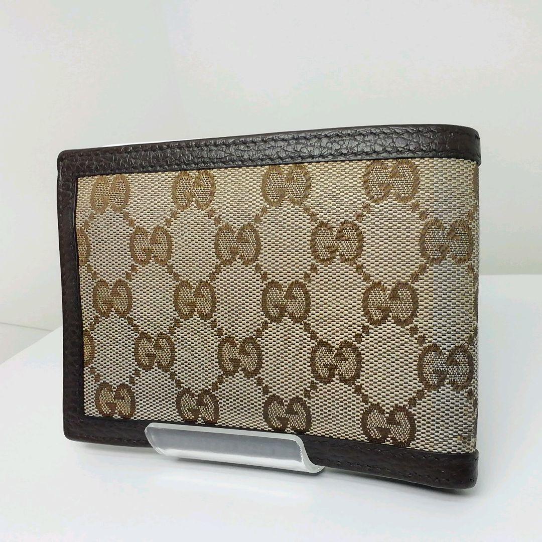 GUCCI　グッチ　GGキャンバス ブラウン　小銭入れ有り　折り畳みタイプ