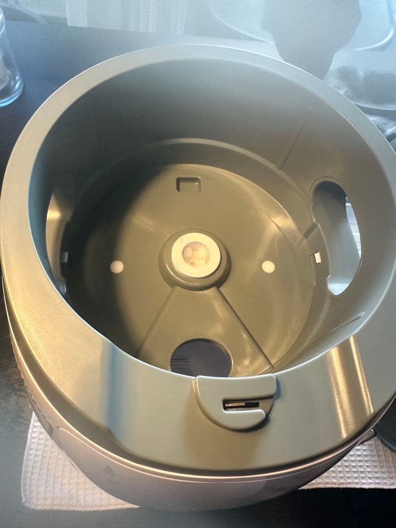 MilkMagic 自動ミルクメーカー