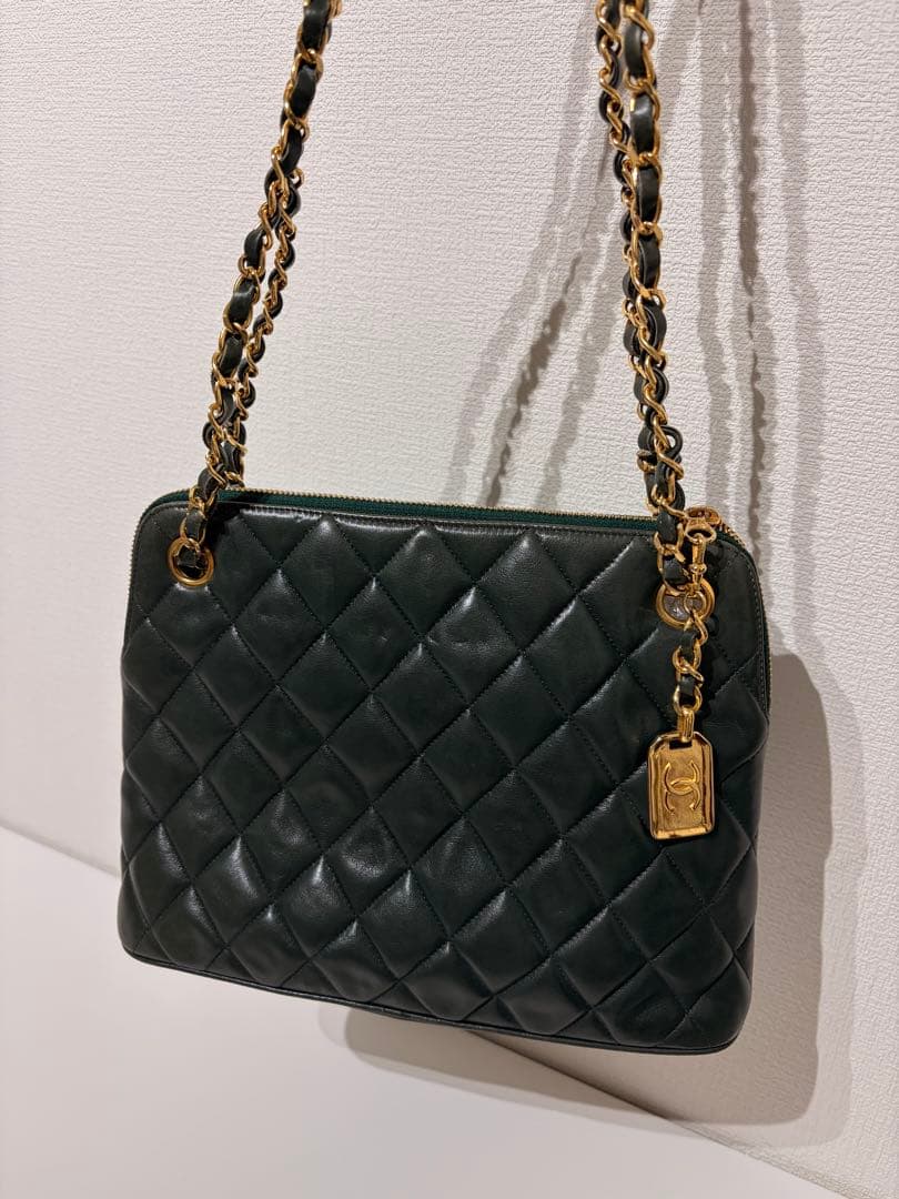 Chanel シャネル ココマーク マトラッセ チェーン ショルダーバッグ