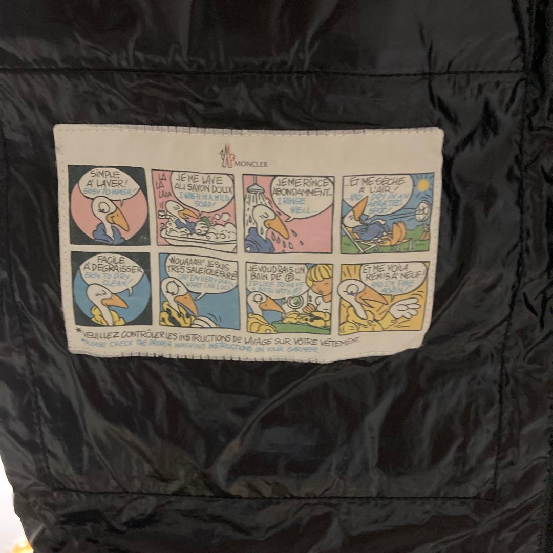 MONCLER チェック柄ダウンベスト