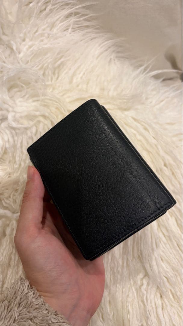 Gucci ブラックレザー 三つ折り財布
