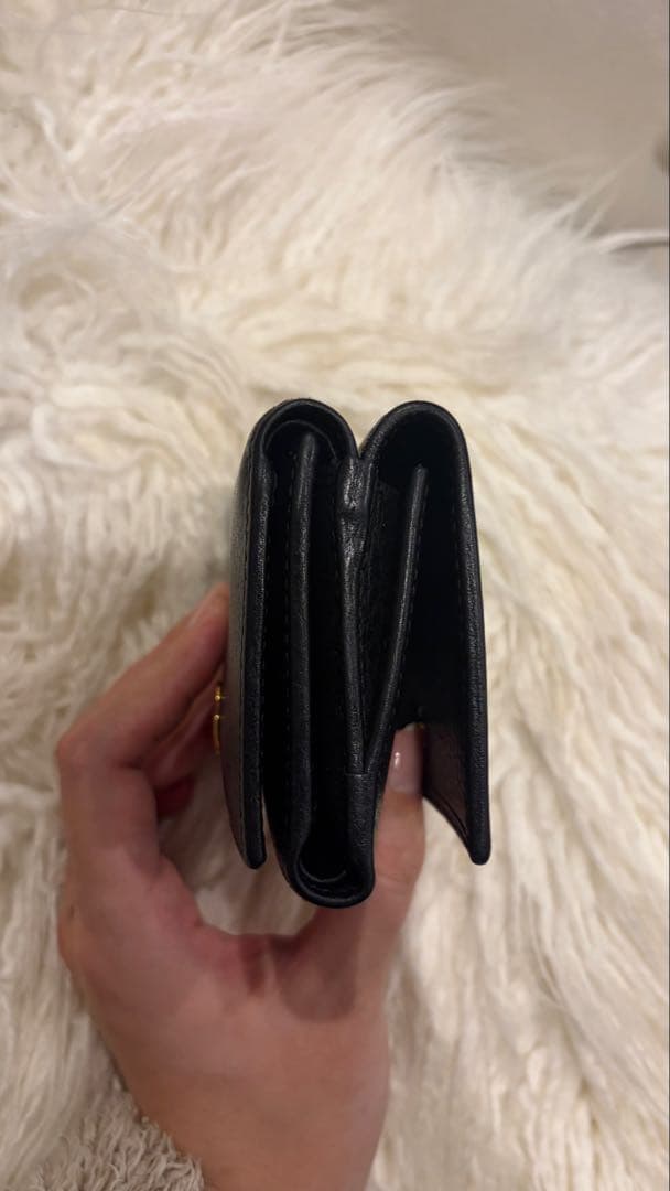 Gucci ブラックレザー 三つ折り財布