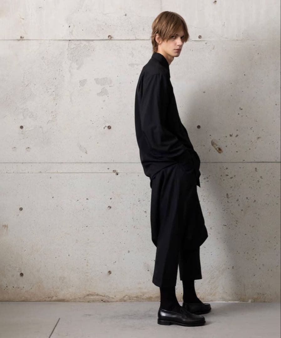 MB リミテッド　ハイエンド尾州ウール サルエルパンツ