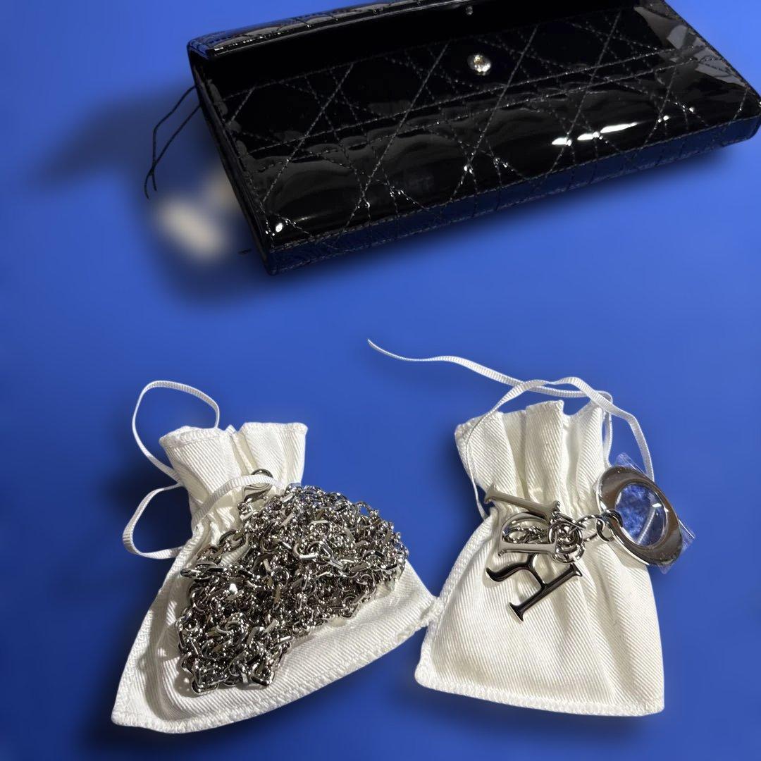 Dior ブラック エナメルレザー 長財布