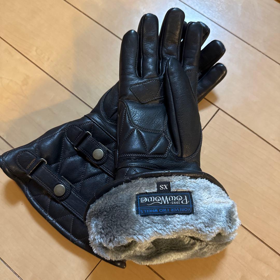 PowWow ブラックグローブ XS