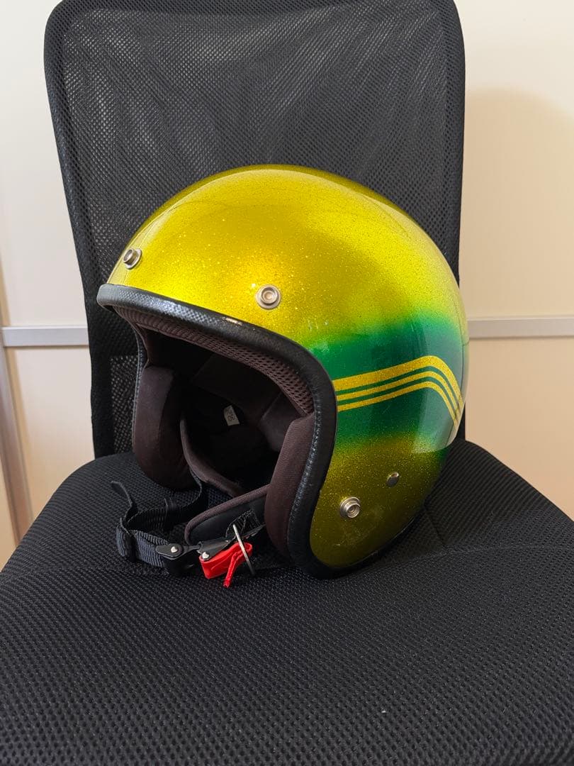 グリーンゴールド ジェットヘルメット