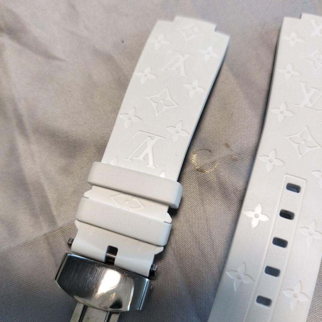 T*s様 ルイ ヴィトンホワイト ラバーベルト タンブール