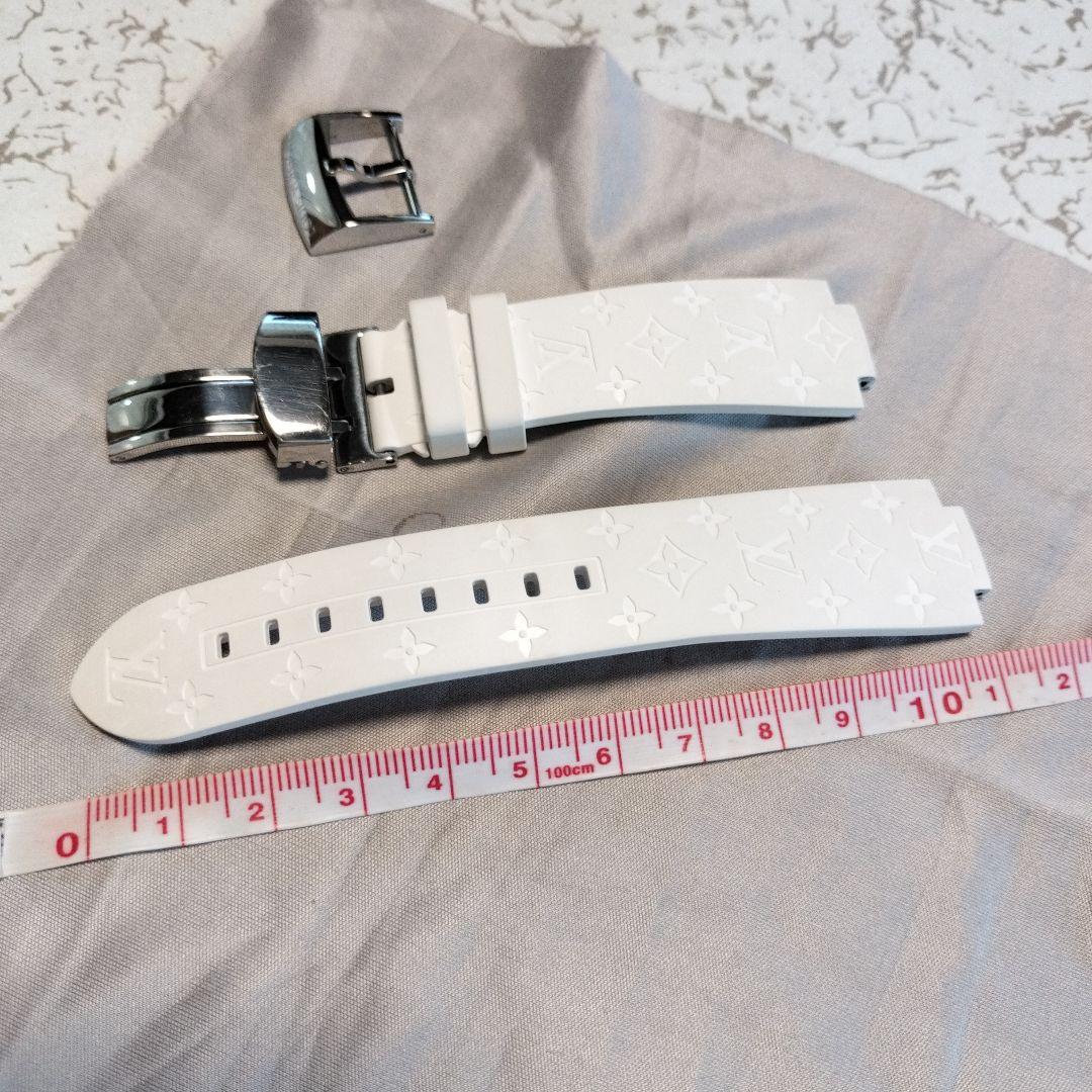 T*s様 ルイ ヴィトンホワイト ラバーベルト タンブール