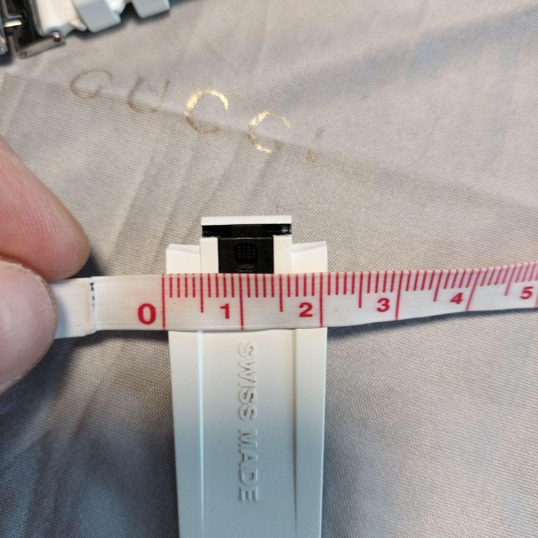 T*s様 ルイ ヴィトンホワイト ラバーベルト タンブール