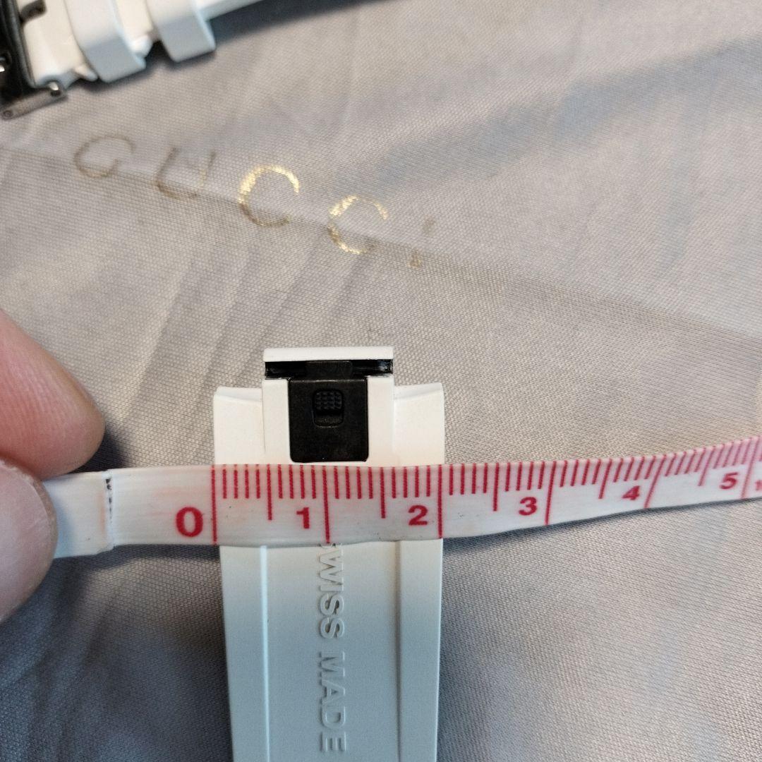 T*s様 ルイ ヴィトンホワイト ラバーベルト タンブール