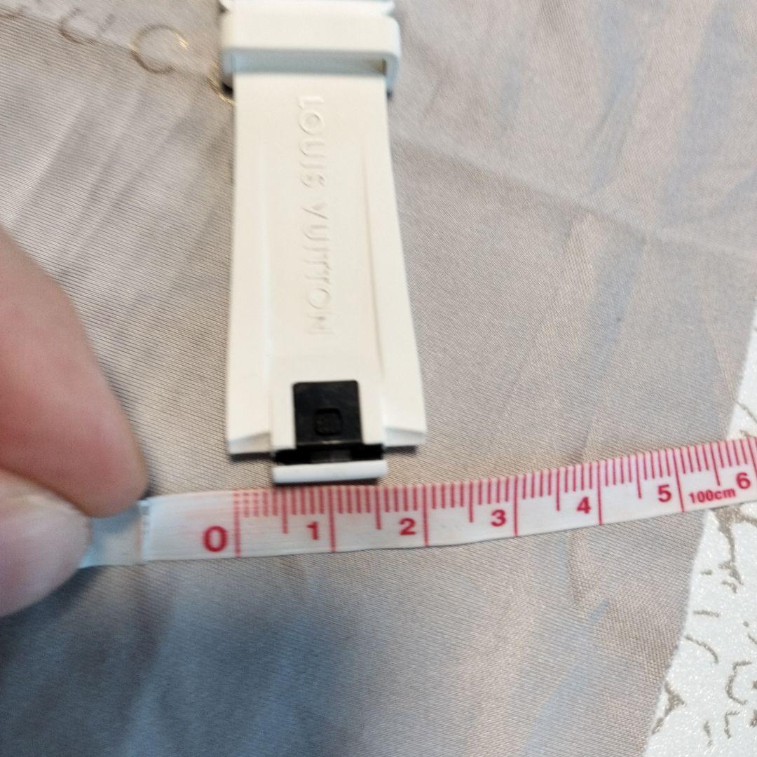 T*s様 ルイ ヴィトンホワイト ラバーベルト タンブール