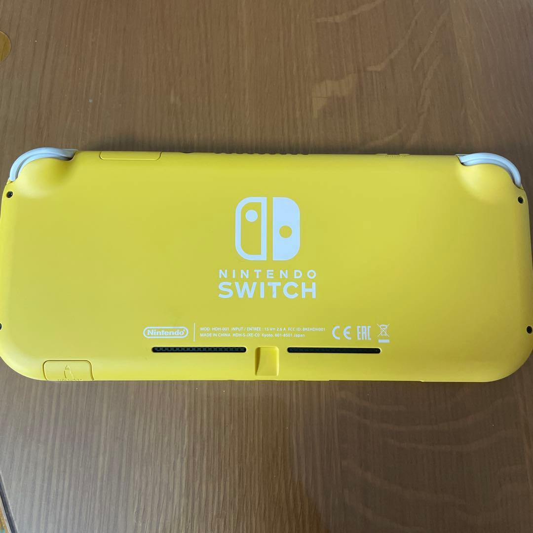 【美品】Nintendo switch light本体＋充電器