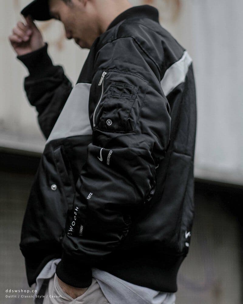 ★ナイキ NSW SYNFL ★スウッシュ ボンバー ジャケット★　【XL】