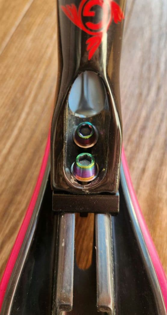 gipsy 可変レーシングサドル７０幅　 可変サドルシートポスト22.2mm