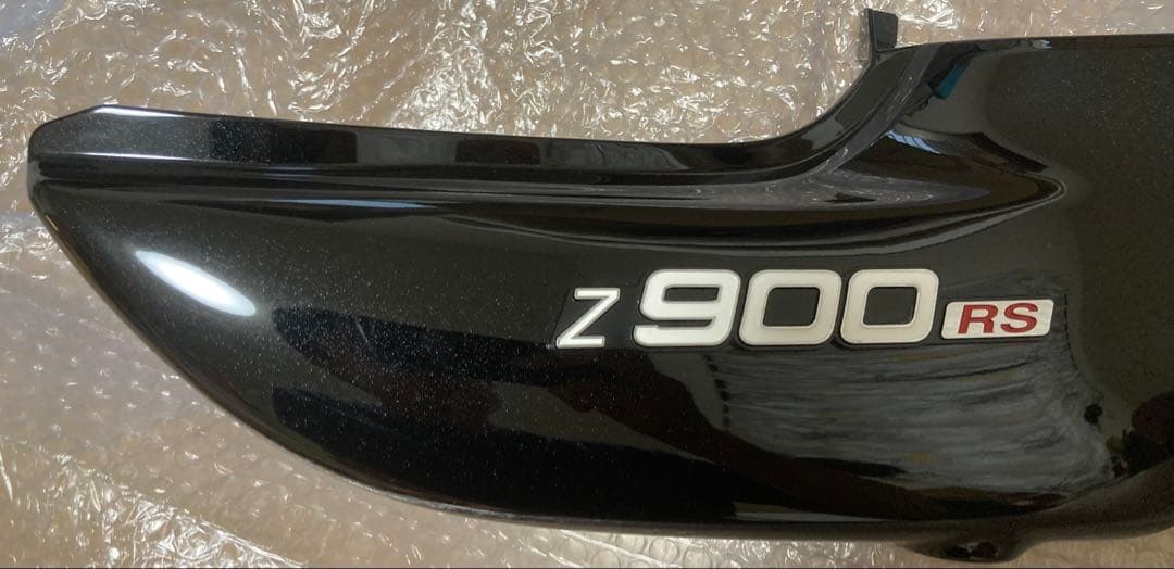 Z900RS SE 純正サイドカバー　サイドカウル