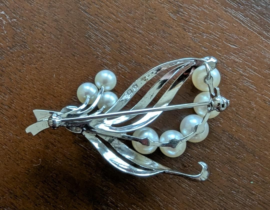 エ*ル様 ３点まとめて ミキモトブローチ・タサキネックレス・ノンブランドペンダン