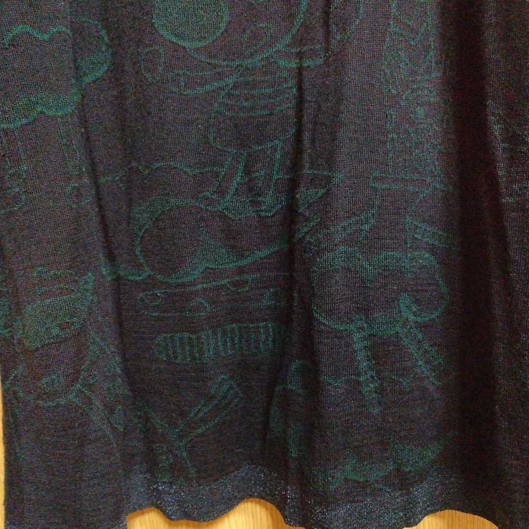 専用です。アルベロベロ刺繍キャラクター付きネイビーベスト