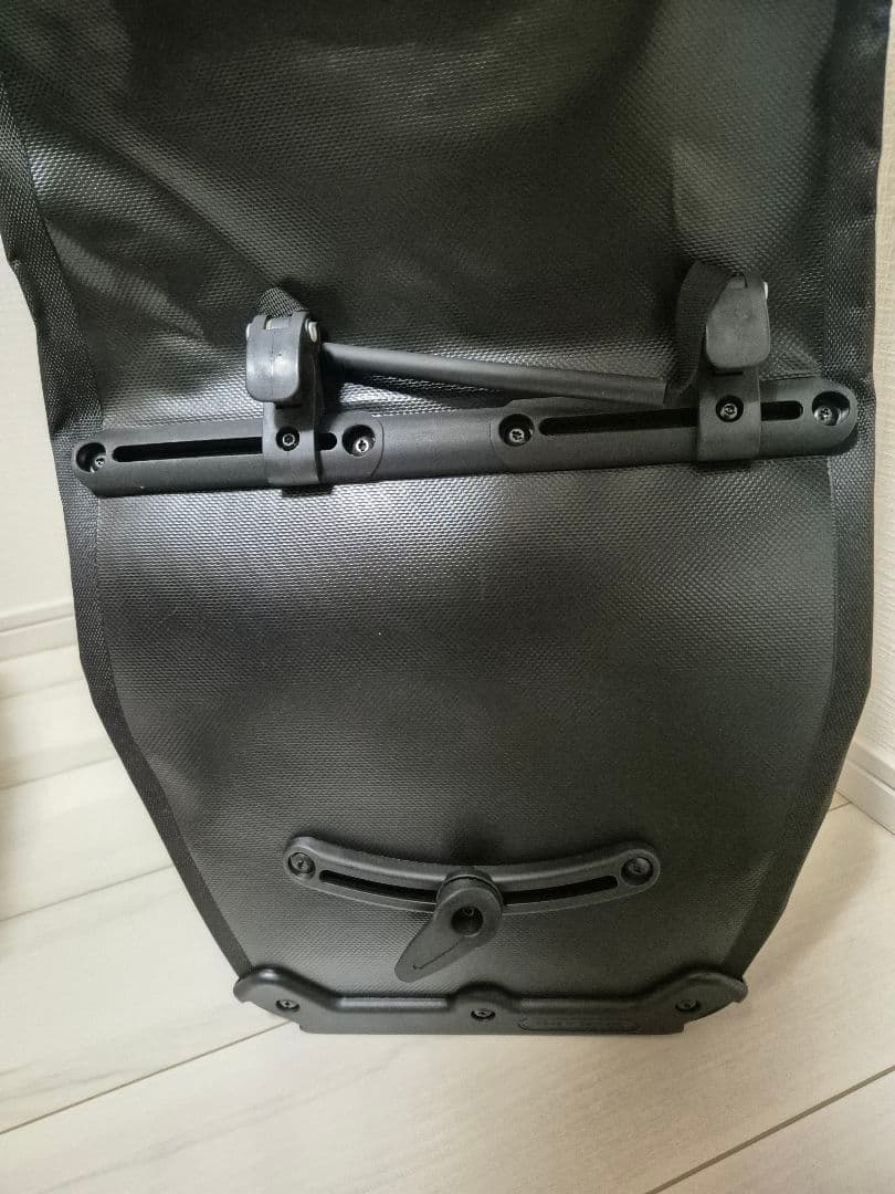 ORTLIEB city オルトリーブ防水サイドバッグ ブラック　片側