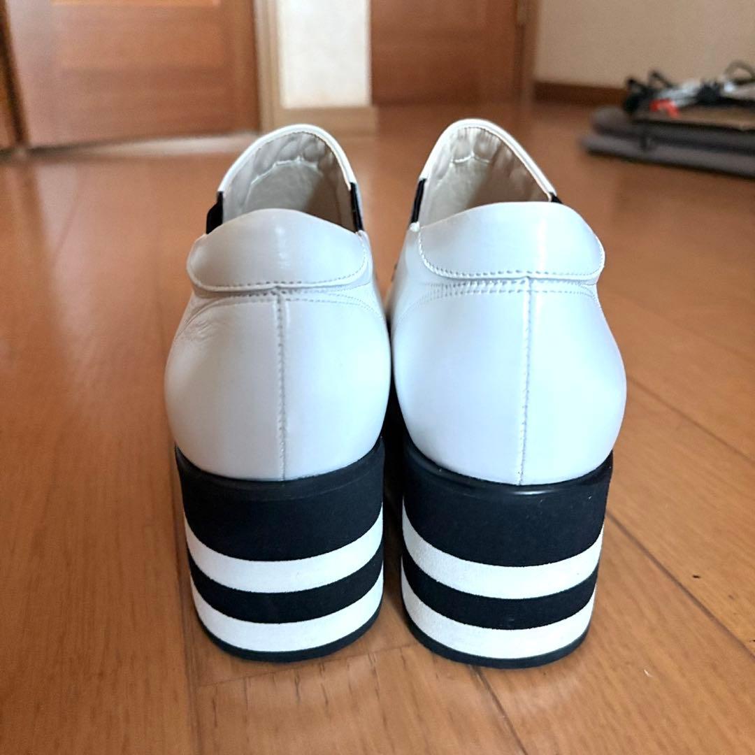 セブンフェアリー 新品未使用 伝説のスニーカー 本革 白22.5cm 予約購入品