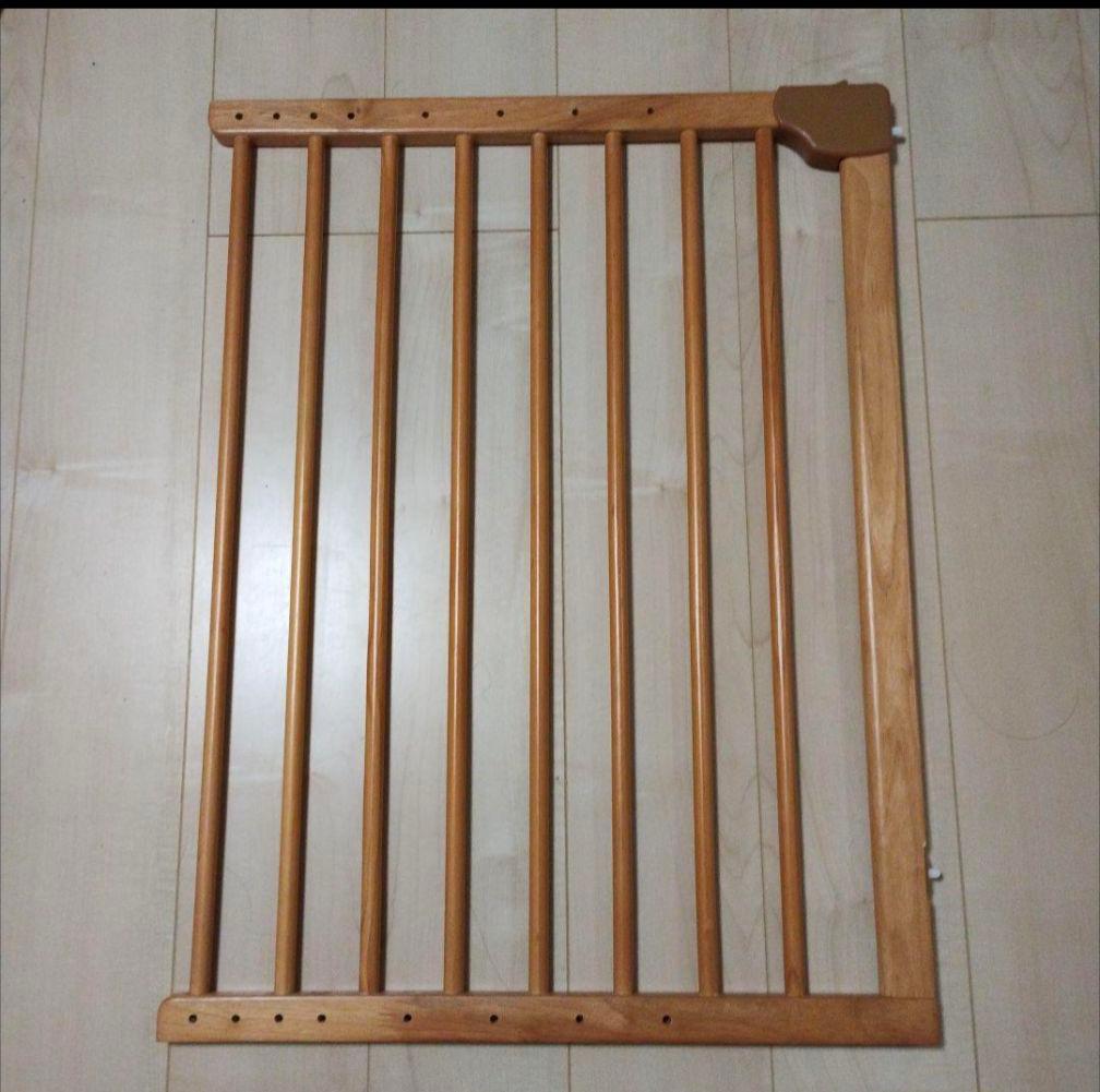 ベビーゲート 階段の上でも使える 木のバリアフリーゲート オートクローズ