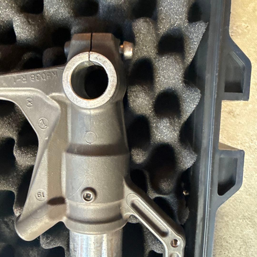 Z900RS 純正フロントフォーク