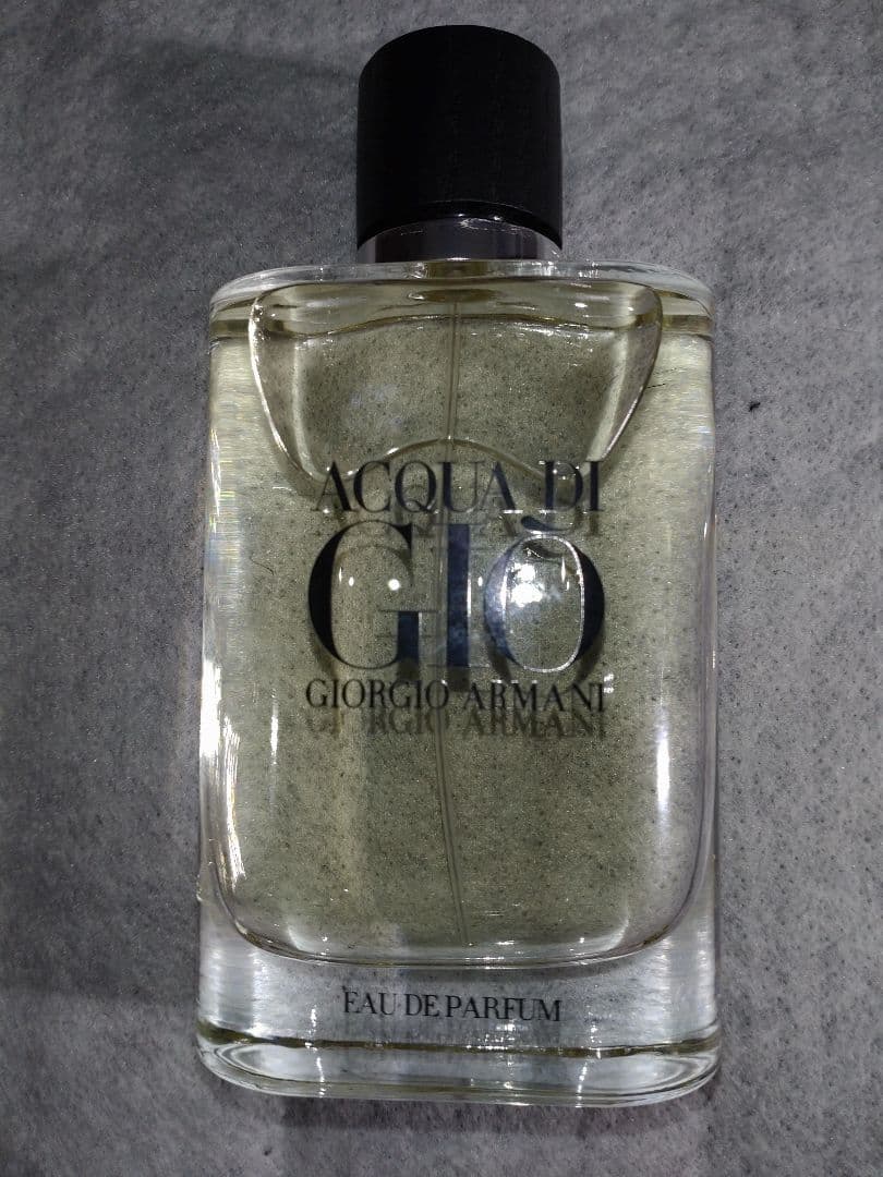 ほぼ未使用【アルマーニ】アクアディジオプールオムAcqua di Gi 香水