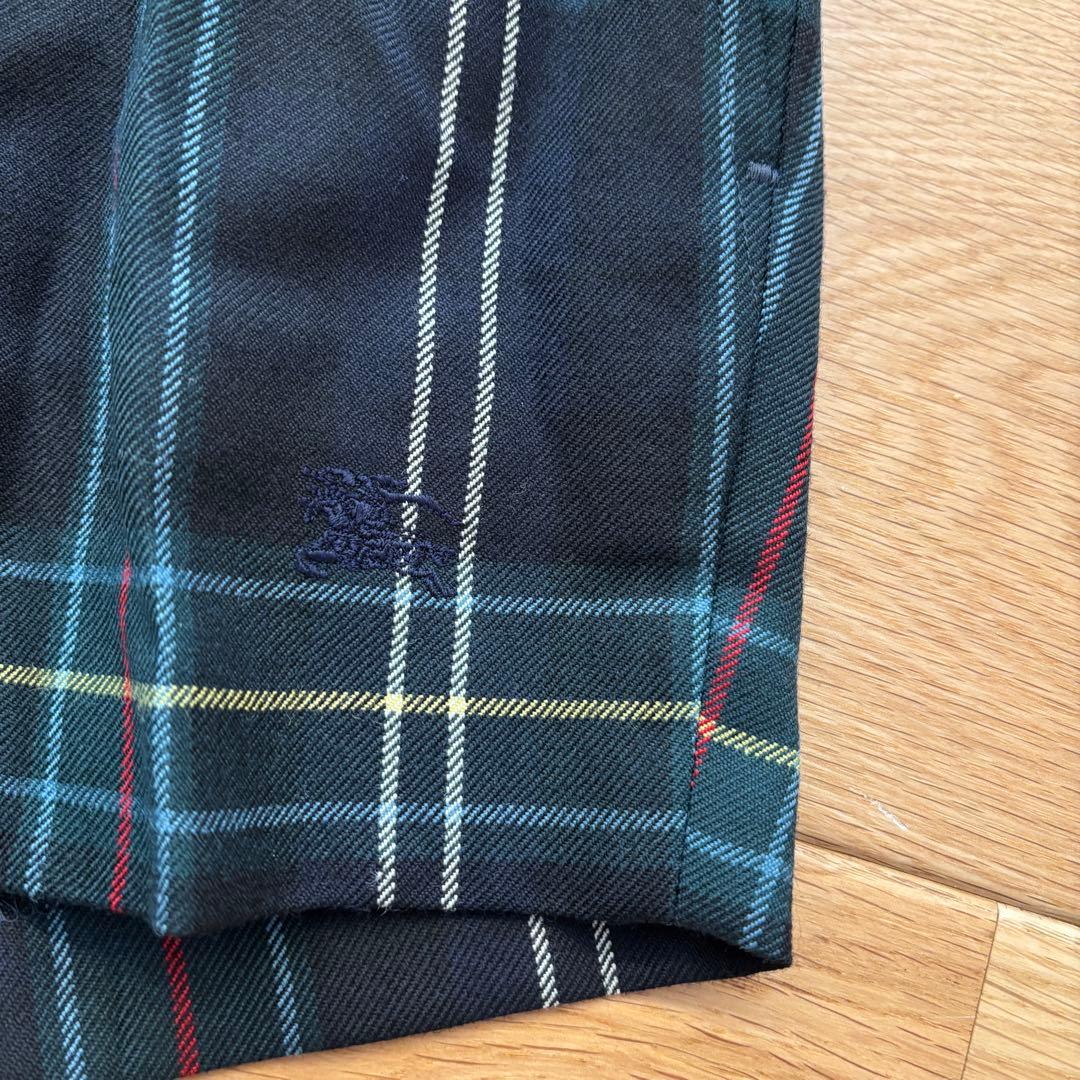 美品　バーバリーセレモニースーツセット　110 金ボタン