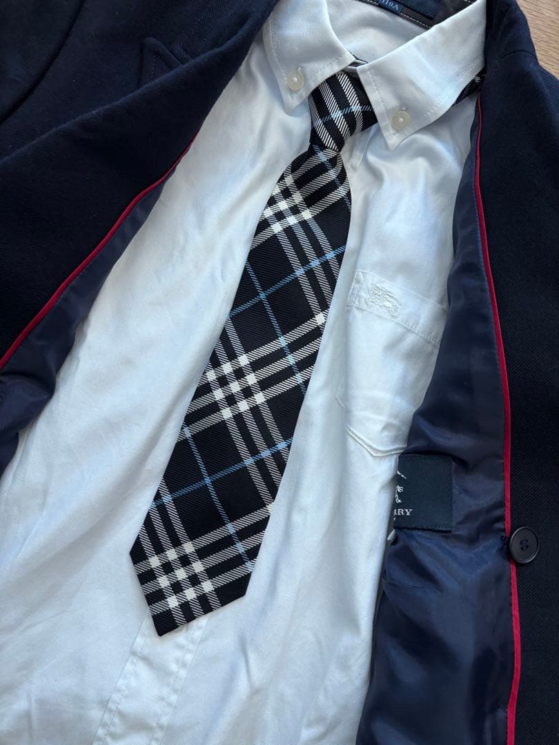 美品　バーバリーセレモニースーツセット　110 金ボタン