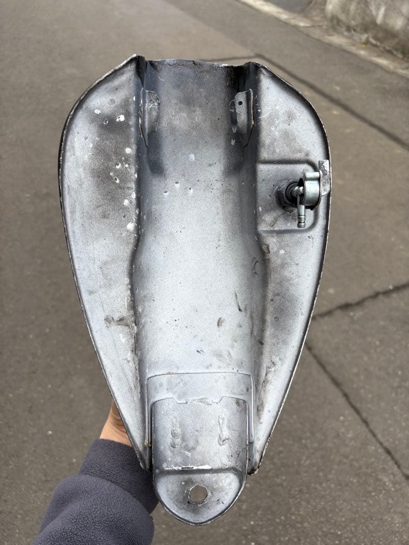 汎用 スポーツスタータンク 鍵付き