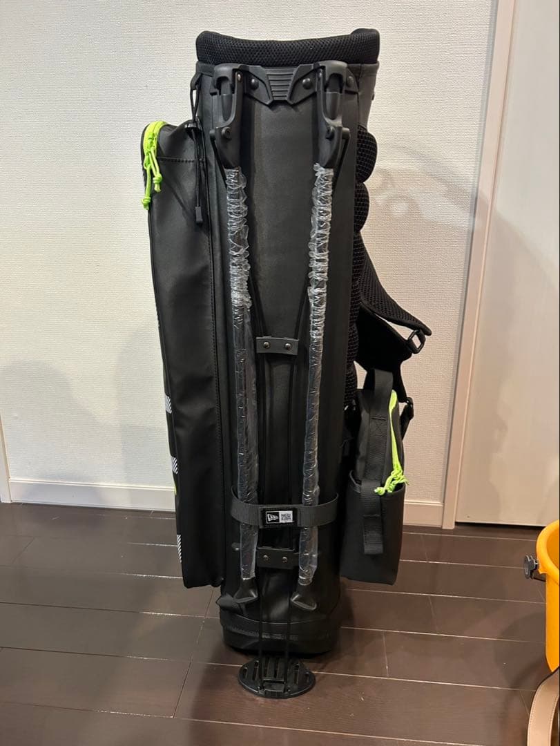 NEW ERA キャディバッグ ブラック/ネオンイエロー