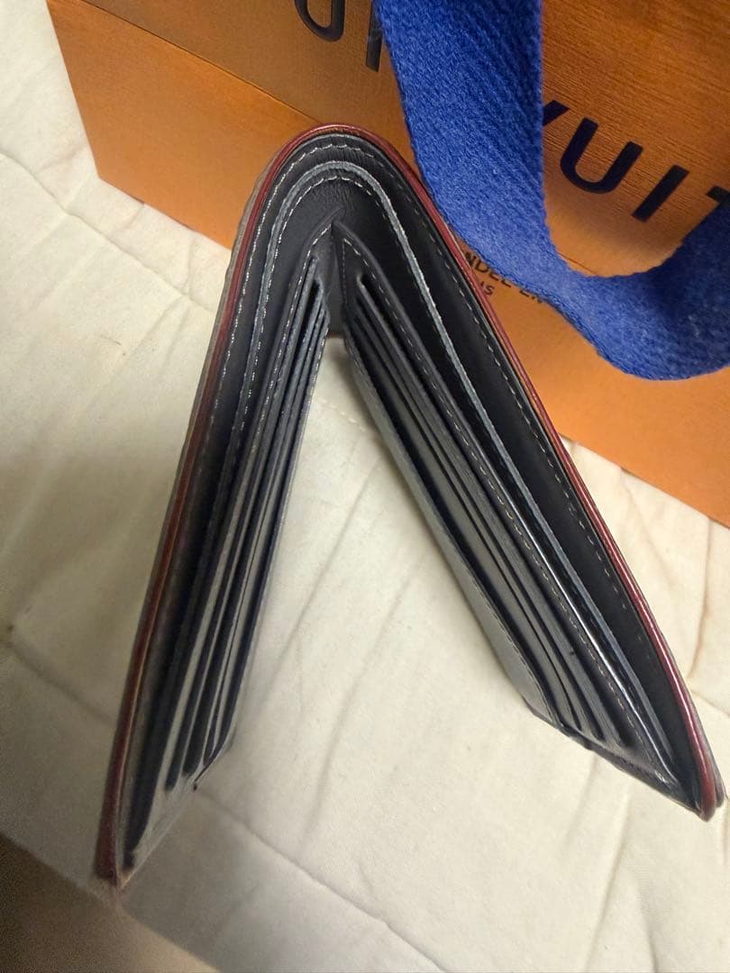 ❗️ヴィトン　最安値　毎日値下げ❗️ミラーライン21年　限定 二つ折り財布 シルバー