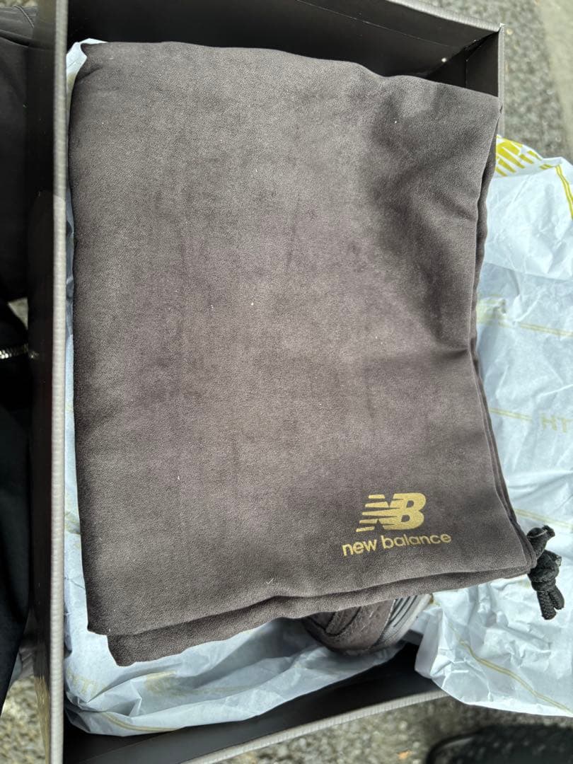 シューズ(男性用) Kith x New Balance 860V2 \"Espresso\"