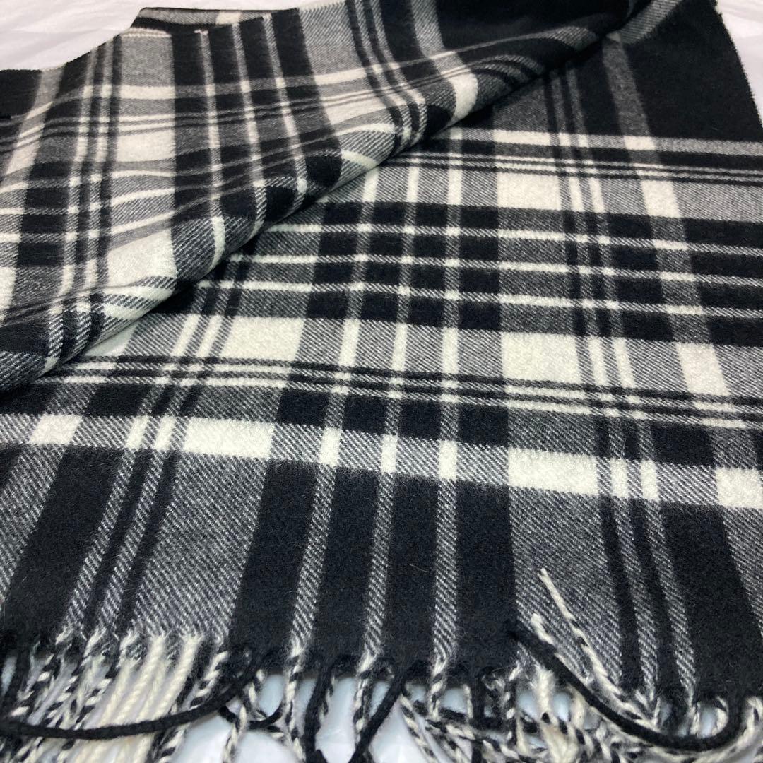 新品 ジョンストンズ カシミヤ100％ 大判ストール ブラック＆ホワイト