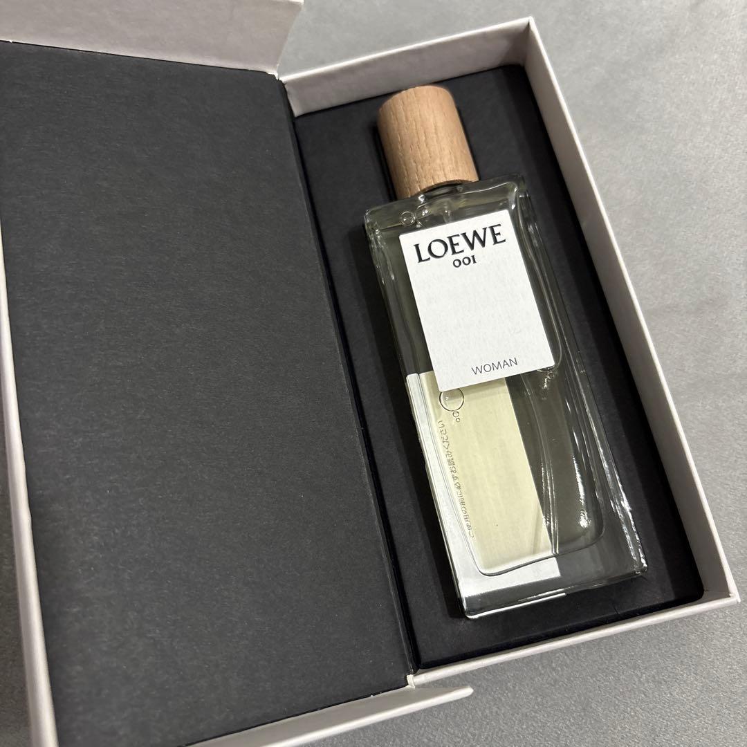 ロエベ LOEWE 001 WOMAN オードパルファム 50ml 箱付き