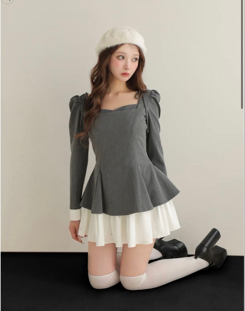 ワンピース M me eme Square neck puff mini onepiece