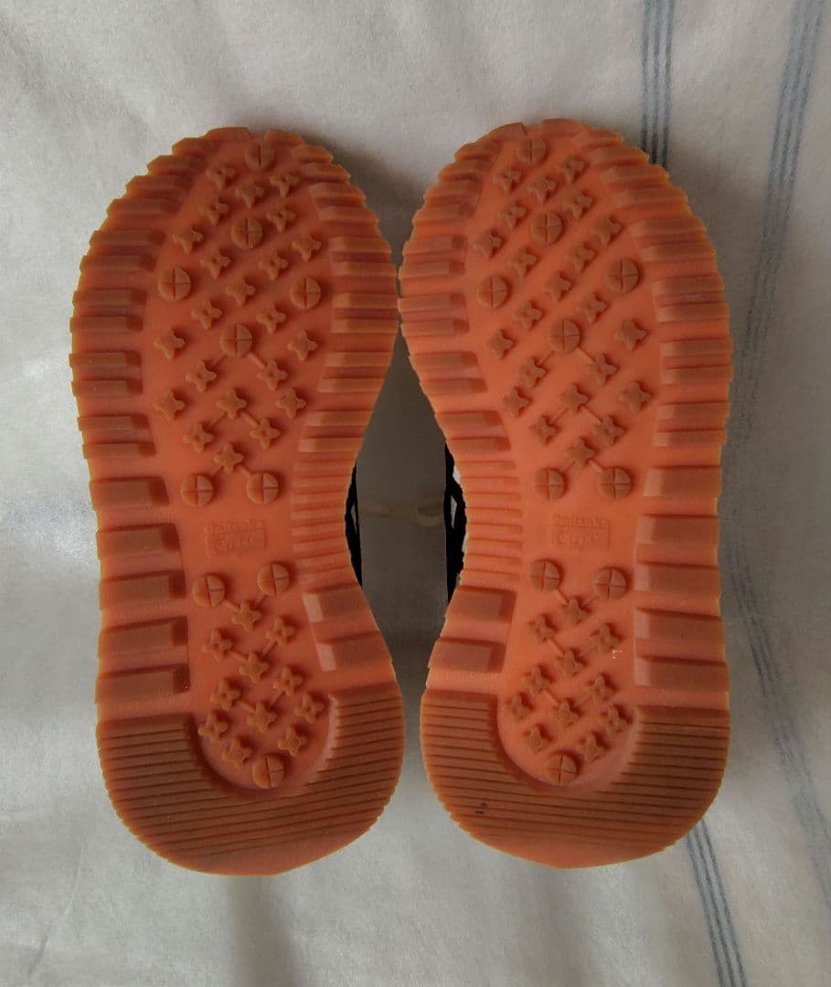 オニツカタイガー MOAGE CO モアージュ ホワイト✕グリーン 23.5cm