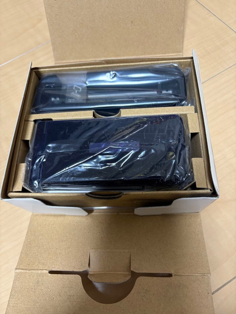 AQUOS SH-01J Blue Black (K) 本体