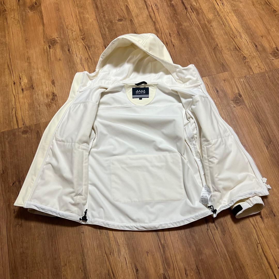 yuu10ムータマリン クリームホワイト フード付きジャケット　0サイズ