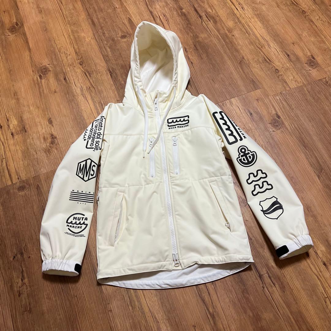 yuu10ムータマリン クリームホワイト フード付きジャケット　0サイズ