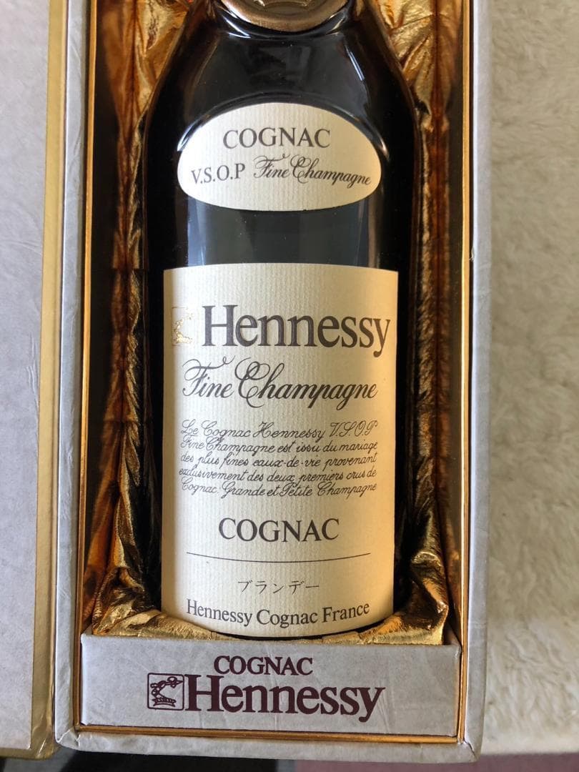 猫ちゃん様用ヘネシー VSOP スリムボトル グリーンボトル 700ml 40%