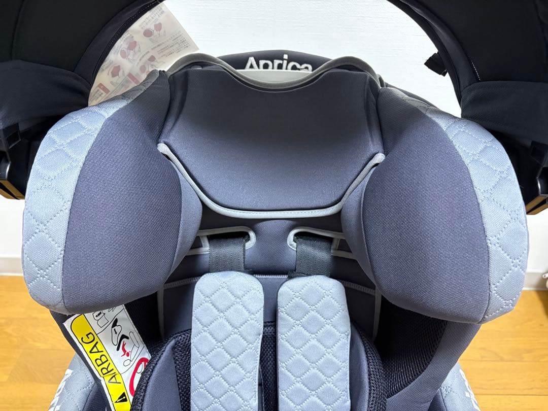 アップリカ フラディアグロウ　ISOFIX プレミアム